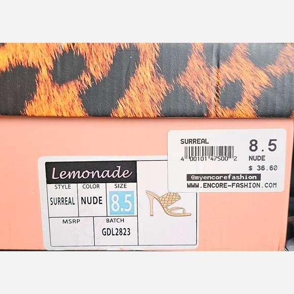 Size 8.5 LEMONADE Nude Thong Sandals - Picture 7 of 7